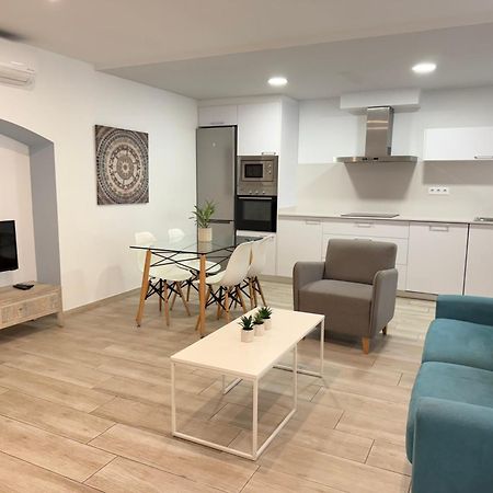 Agi Cosconilles Centro Apartment Roses Bagian luar foto