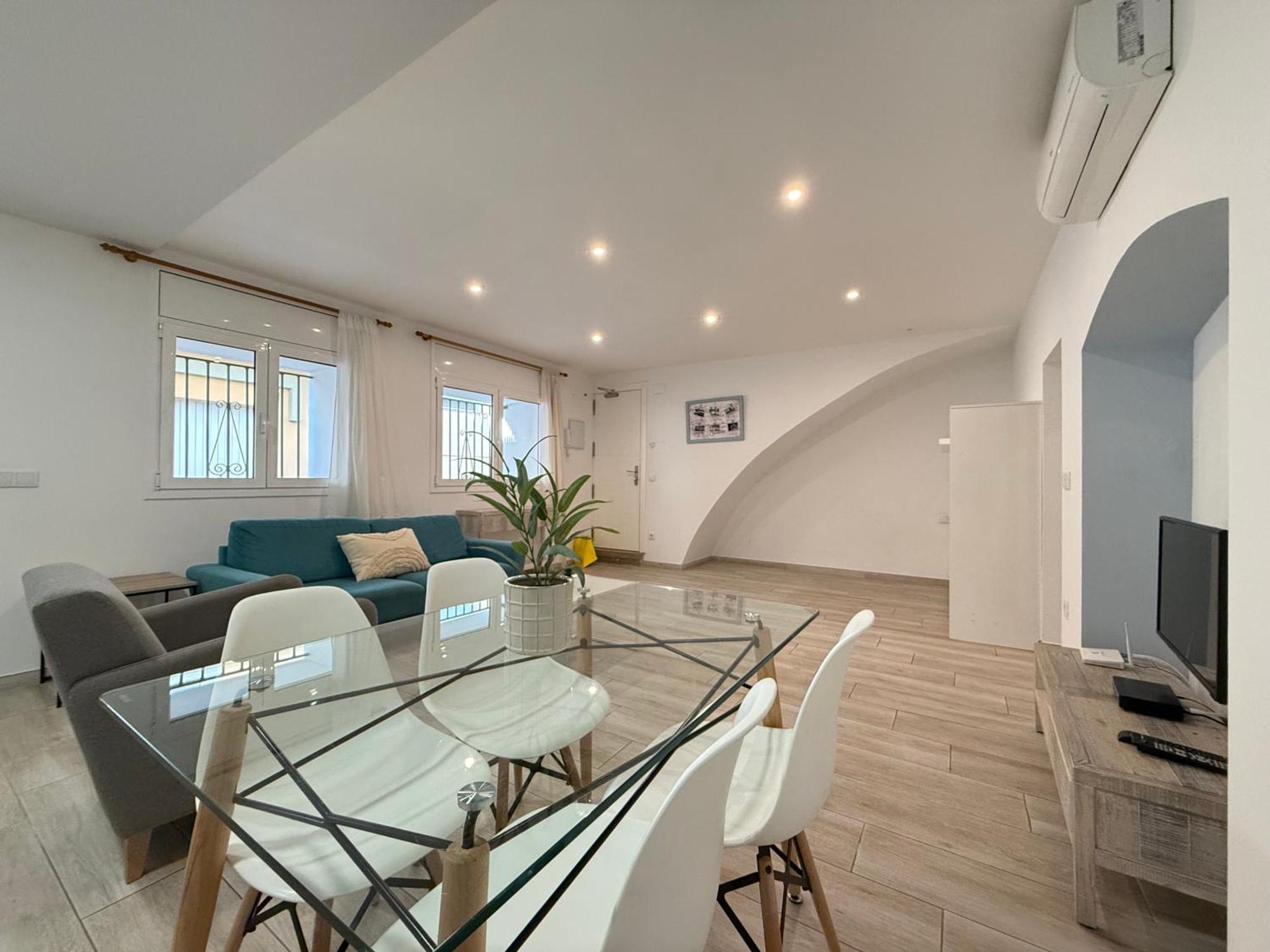 Agi Cosconilles Centro Apartment Roses Bagian luar foto