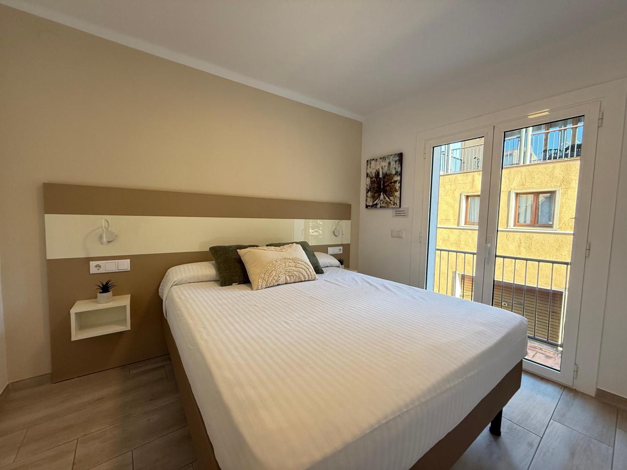 Agi Cosconilles Centro Apartment Roses Bagian luar foto