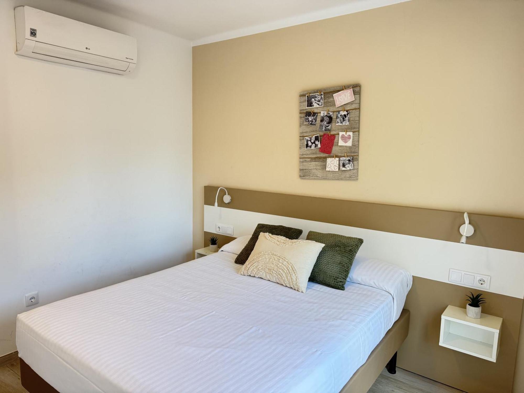 Agi Cosconilles Centro Apartment Roses Bagian luar foto